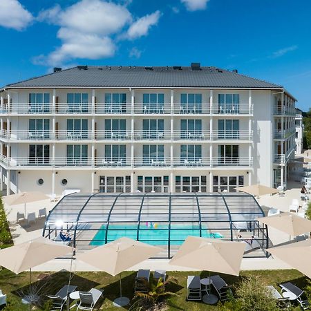 Готель Golden Tulip La Baule Екстер'єр фото